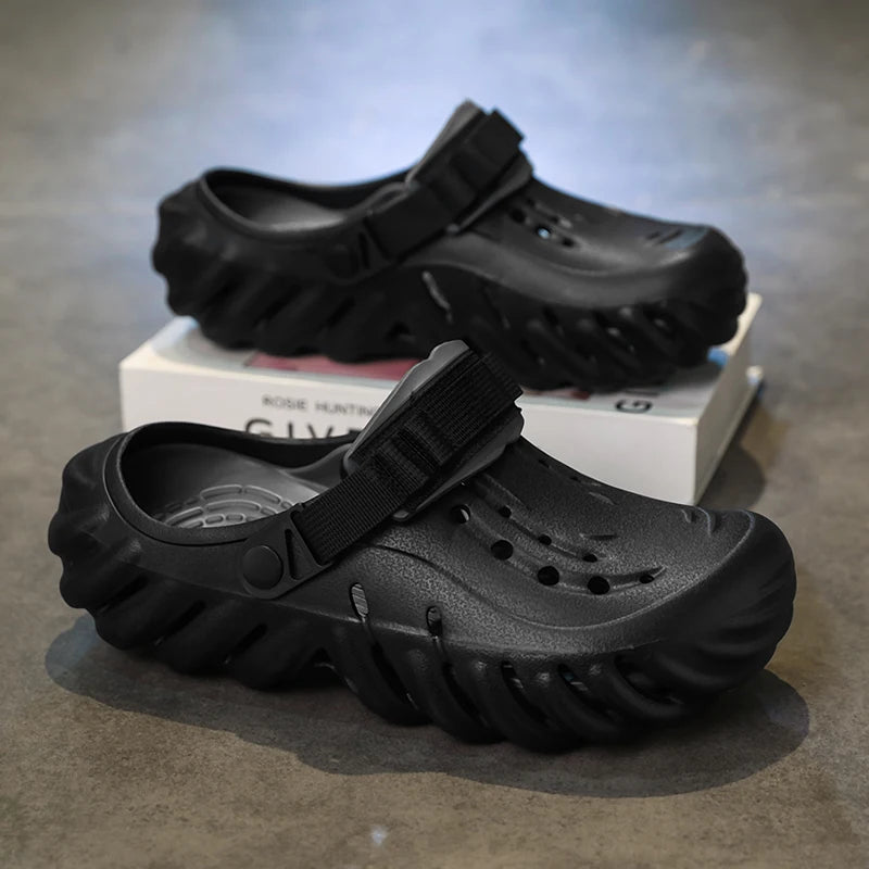 Summer New Men's Fashionable Versatile Sandals Anti Slip and Wear-resistant Shoes Thick Soled Soft Soled Slippers Breathable