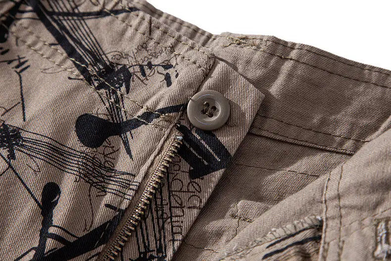 Men's Workwear Shorts 2025 Summer New Fashion Versatile Casual Loose Shorts Outdoor Sports Beach Multi Pocket Shorts Size 29-44