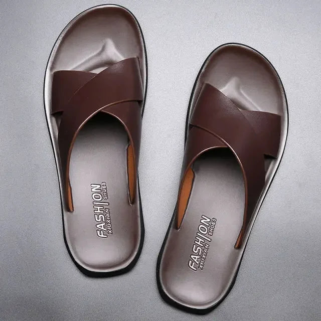 Summer Dress Men Sandals Leather New 2025 Fashion Vintage Men Shoes High Quality Soft Comfort Casual Flats Beach Male Slippers