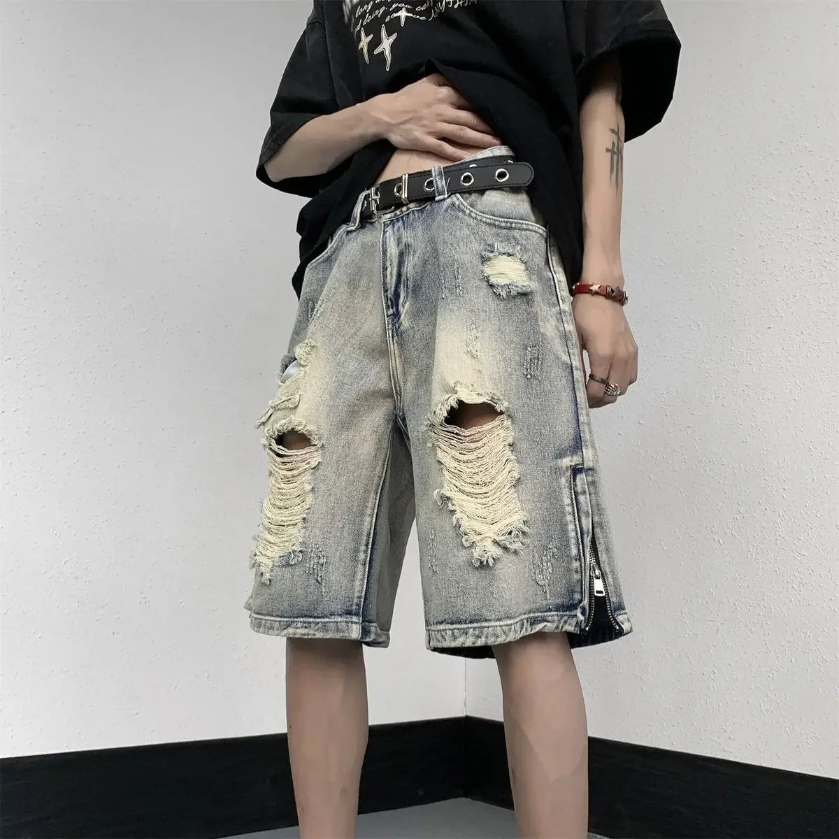 Men's High Street Ripped Denim Versatile Loose and Handsome Shorts