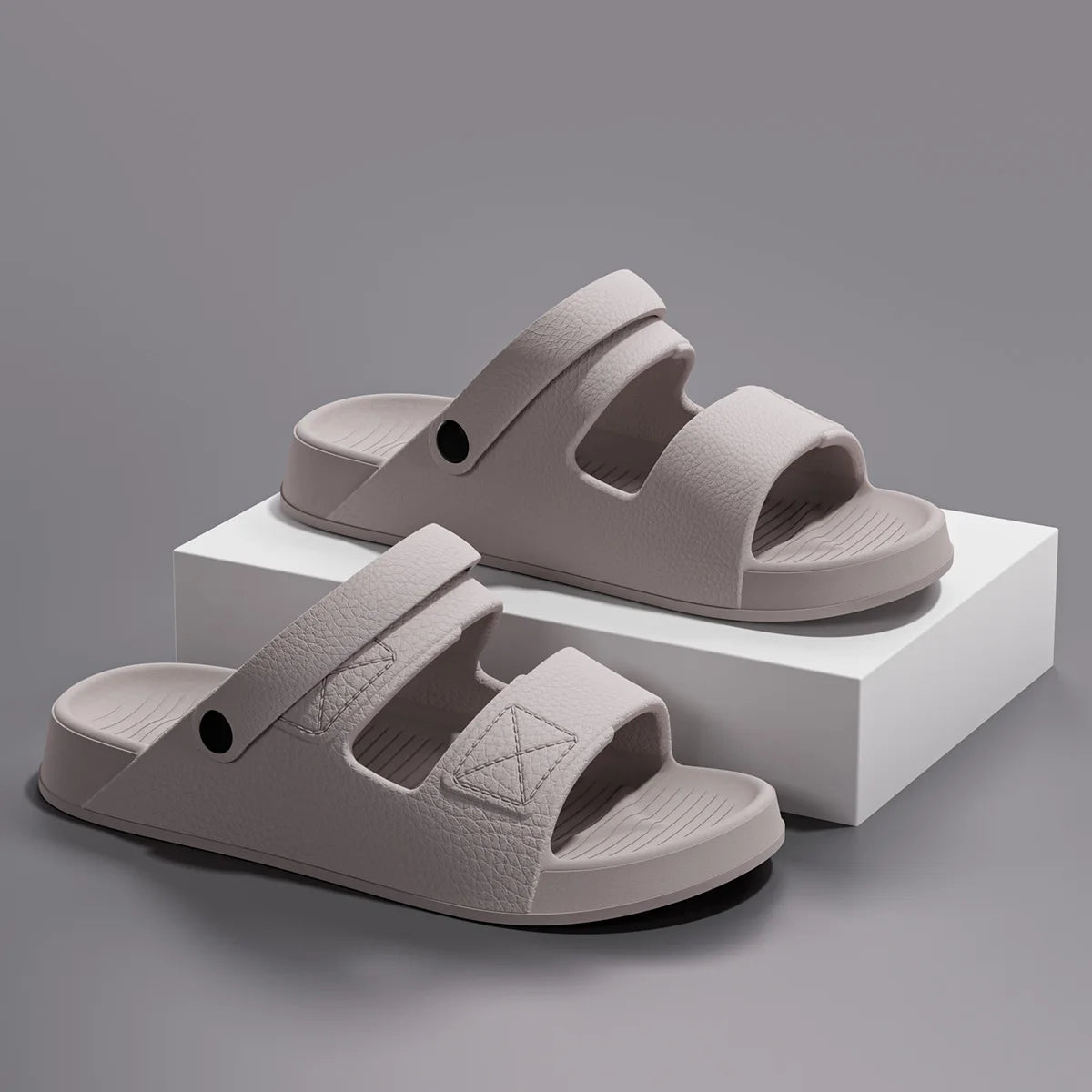 Summer Men Sandals New Non-slip Outdoor Sandals Comfortable Soft Bottom Indoor Slippers