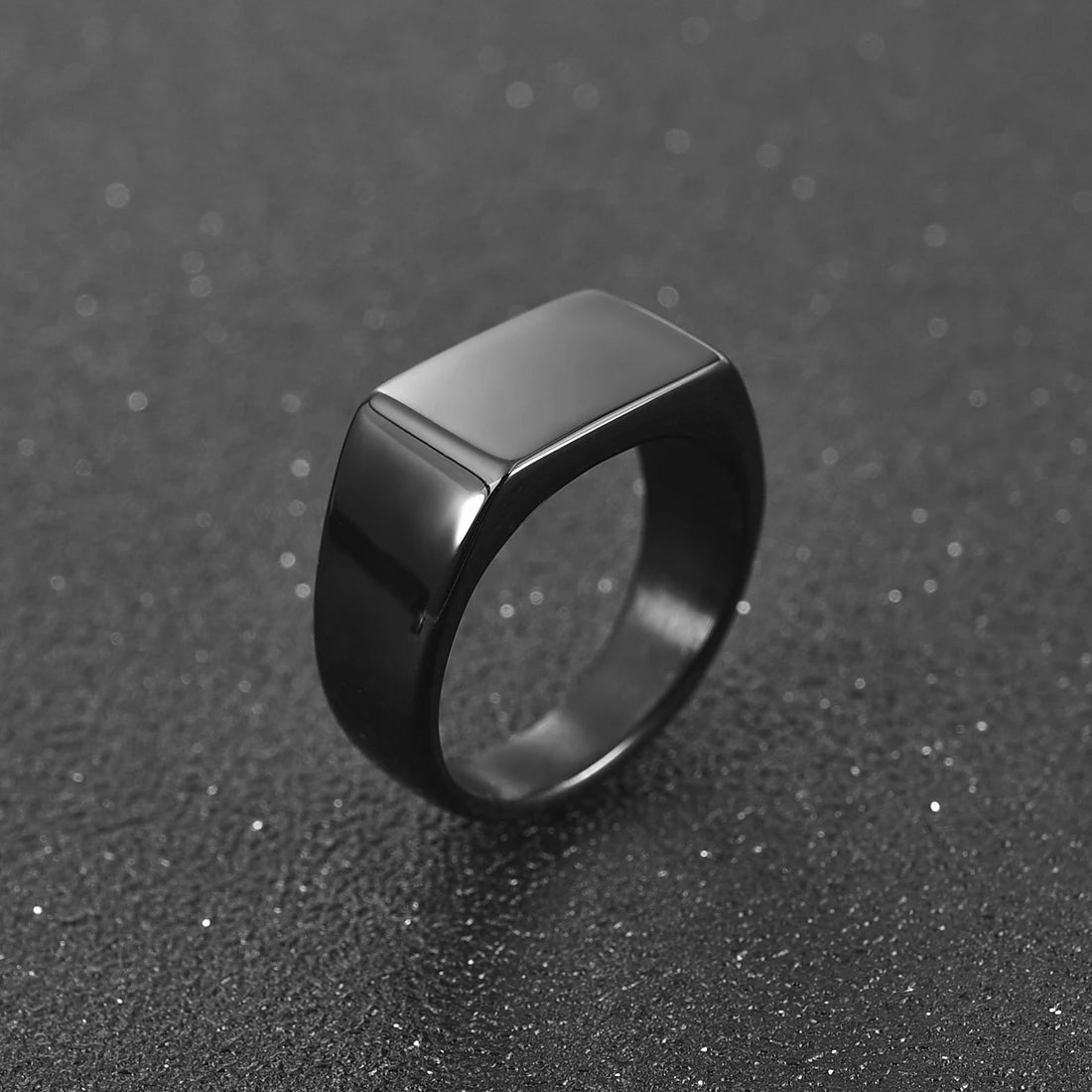 Jiayiqi Men's Ring Punk Rock Smooth 316L Stainless Steel Signet Ring For Men Hip Hop Party Jewelry Wholesale Male Wedding Anel