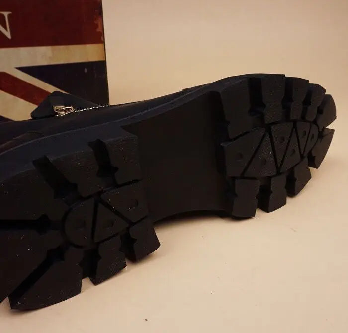 Brand Men Botas Hombre Ankle Boots Fashion Men Leather Chelsea Boots Men Slip Ons Motorcycle Man Warm Boots Men Work Shoes