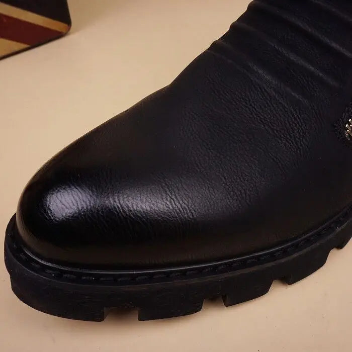 Brand Men Botas Hombre Ankle Boots Fashion Men Leather Chelsea Boots Men Slip Ons Motorcycle Man Warm Boots Men Work Shoes