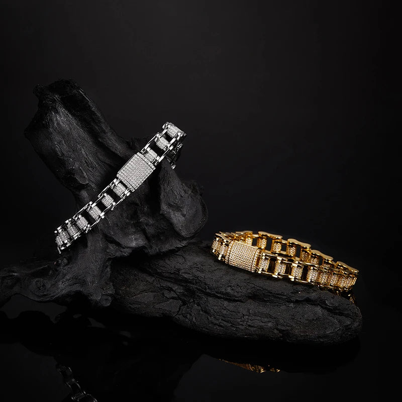 In Stock Unisex Moissanite Full Iced Out Link Bracelet 18K Gold Plated for Hip Hop Streetwear Party Fashion Jewelry
