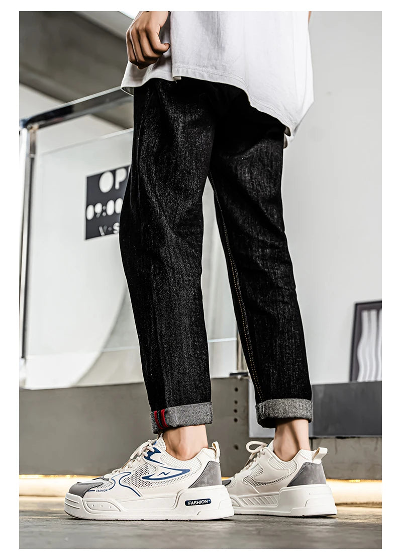 Men's Sneakers for Spring and Summer Are Breathable Fashionable Low-top Round-toe Lace-up and Color-blocked Sports Shoes