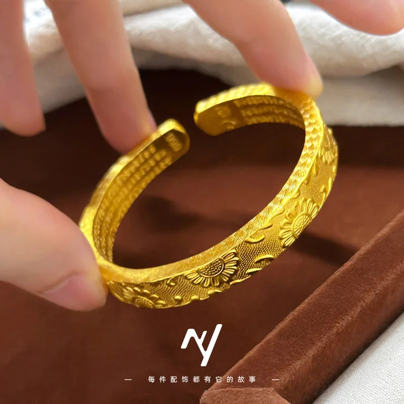 Real 9999 24k Gold Design Is Thickened and Wide, Facing the Sunflower and Engraved with the Heart Sutra, Open Bracelet Bracelet.