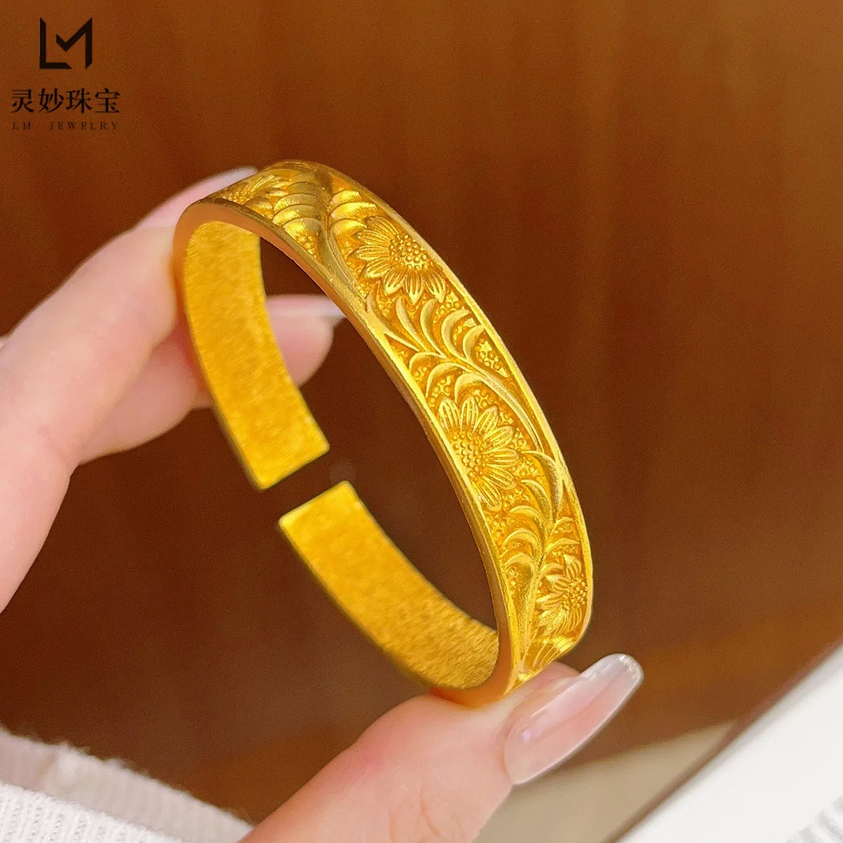 Classic Bangle Women's 24K Gold AU999 - 24K Gold Retro Fortune Flower Bangle, Carved Craft, Luxury Collection