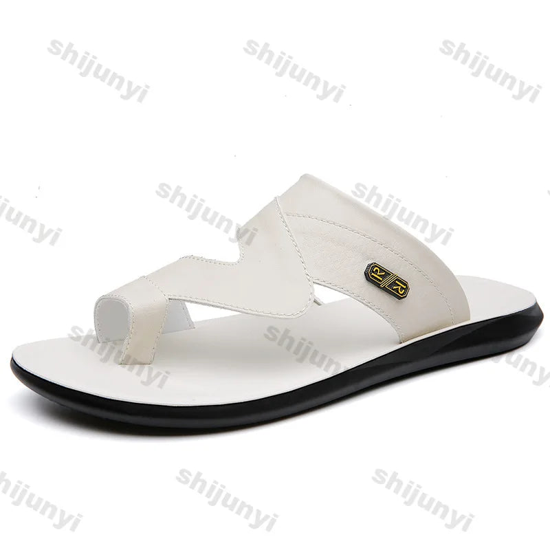 Men Sandals 2025 Summer New Non Slip Breathable Lightweight Soft Sole Beach Shoes Comfortable Fashion Clip Toe Slip on Slippers