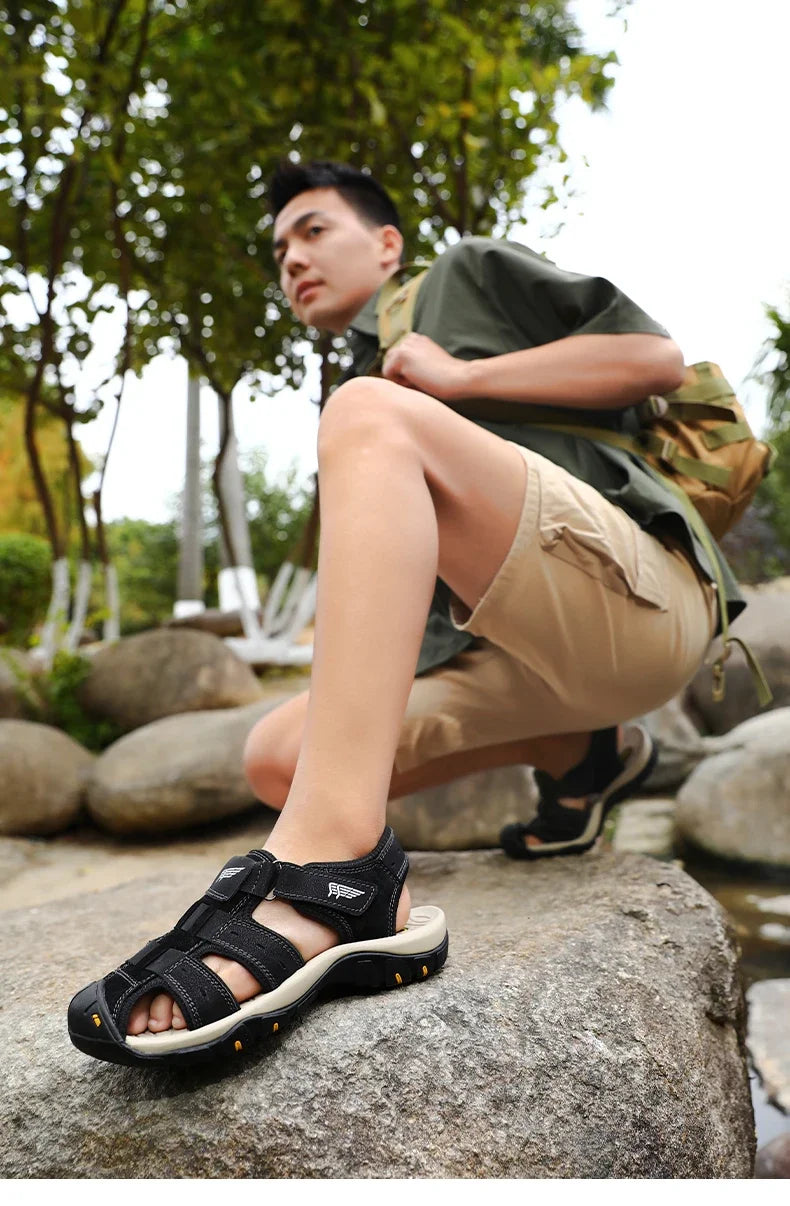 2025 New Fashion Men's Sandals Summer Soft Beach Sandals Comfortable Genuine Leather Men Sandals Outdoor Non-slip Wading Shoes