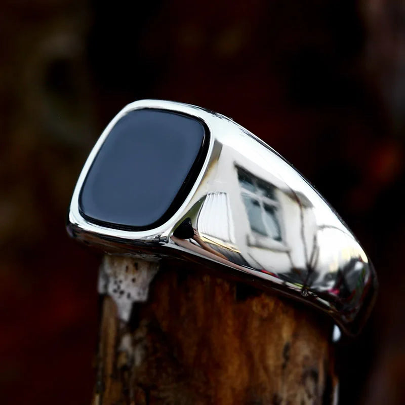 Retro Flat Square Black Glass Onyx Ring For Men Classic Metal Designer Ring Handmade Jewelry Rock Hiphop Accessories Unisex Gift