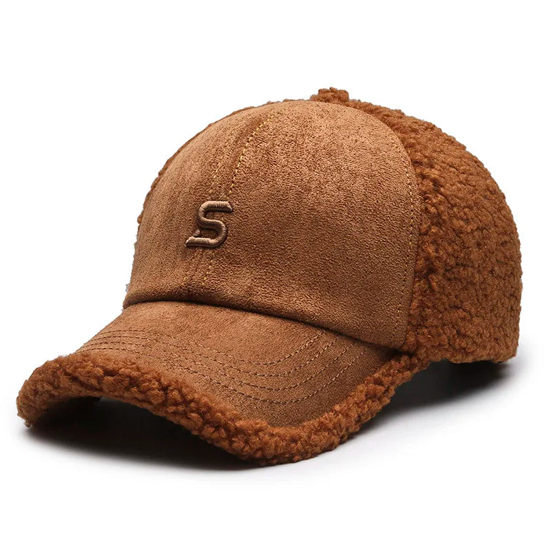 Baseball caps, outdoor warm caps, teddy velvet embroidered cold caps, stylish with warm hats