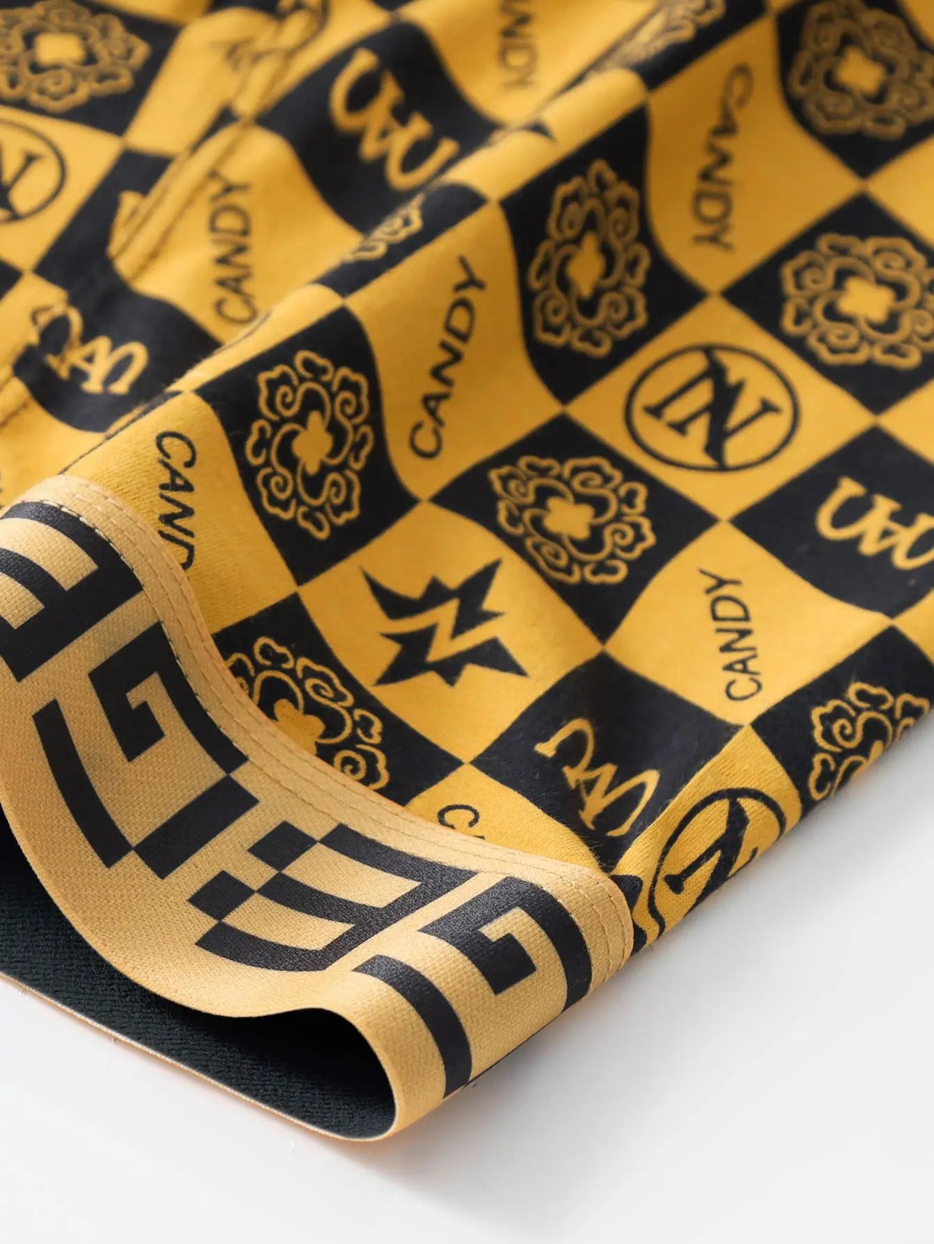 4 pieces of men's underwear, boxer shorts men's underwear, black and gold boxer underwear breathable men's plus size universal