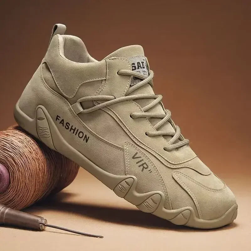 2025 new men shoes breathable non slip work shoes for male fashion sneakers outdoor walking flats skateboard sneakers