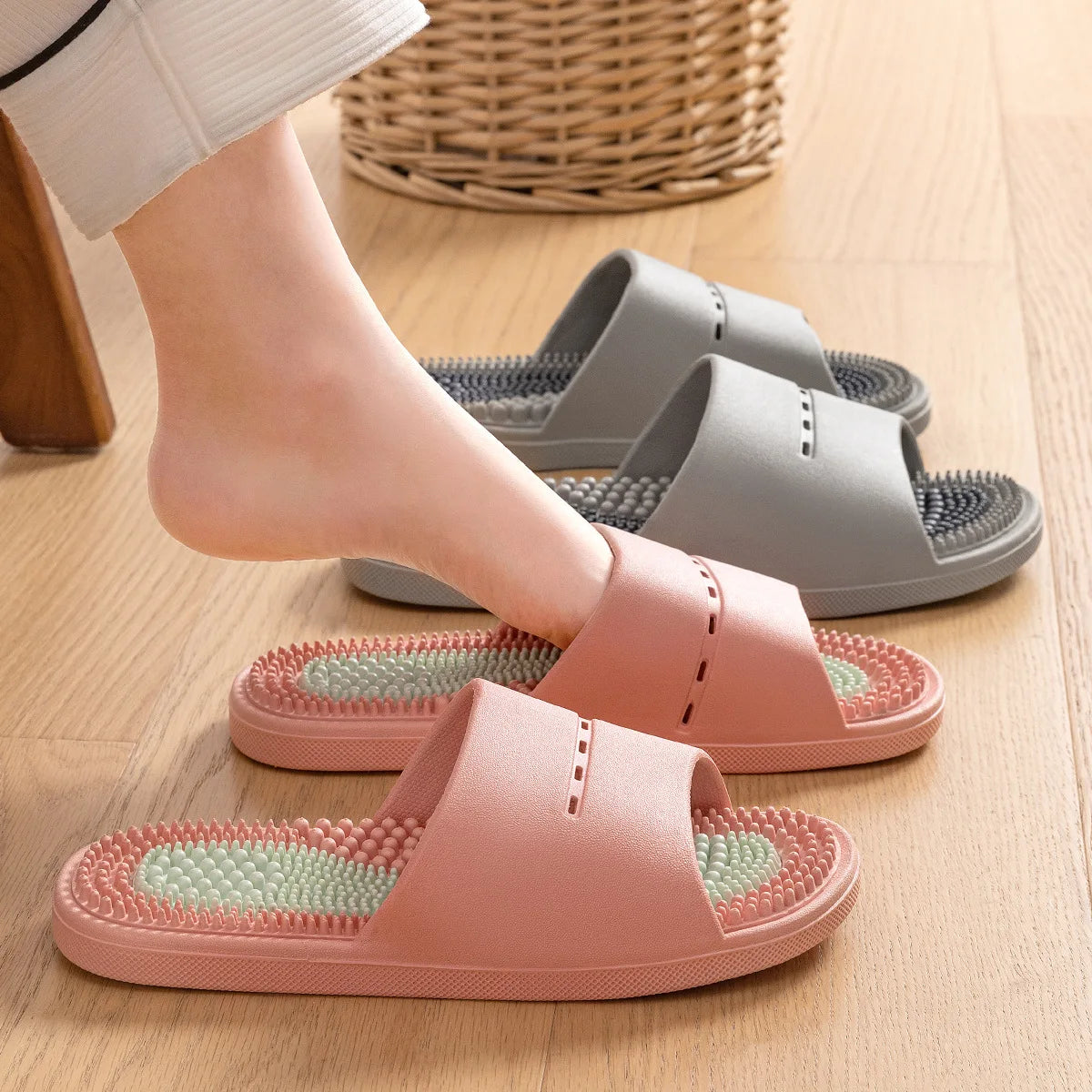 Home Slippers Men Women Massage Slides Summer Beach Sandals Casual Flip Flops Indoor Outdoor Shoes Bedroom Bathroom Flats