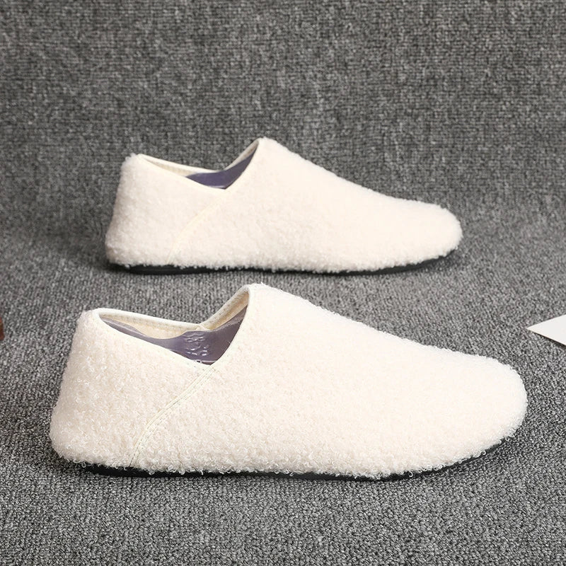 Men Winter Slippers Women Warm Shoes Soft Plush Flats Casual Shoes Male Loafers Lightweight Home Walking Couples Shoes Footwear