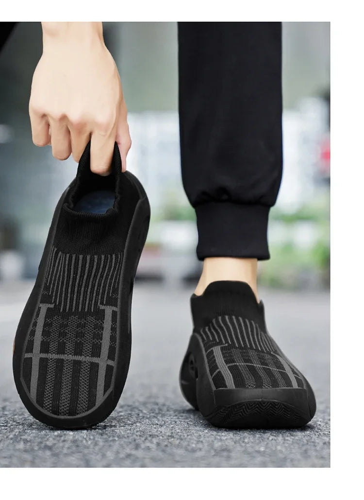 Summer Sneakers for Men Breathable Socks Casual Sports Shoes New Arrival Black Green Men Trainers Platform Designer Sneakers Men