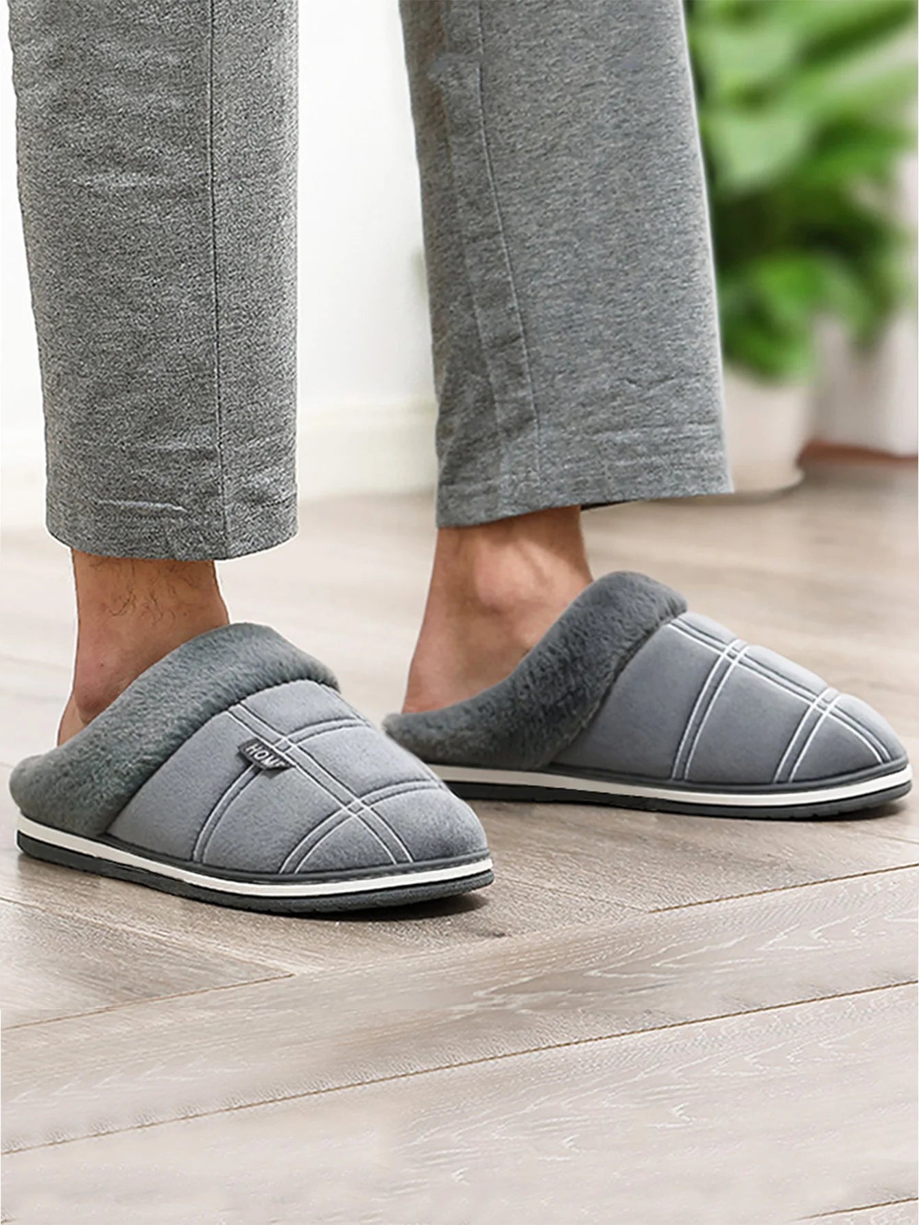 House slippers for men Plaid Warm Soft Comfortable Non Slip Living room Shoes Sturdy Sole Big Size 40-50 Home slippers