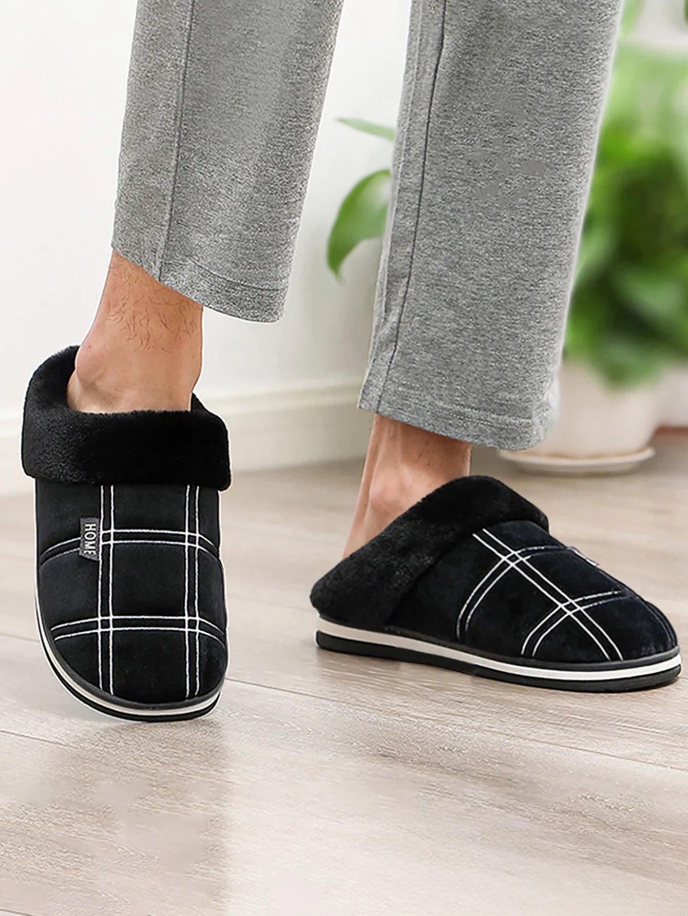 House slippers for men Plaid Warm Soft Comfortable Non Slip Living room Shoes Sturdy Sole Big Size 40-50 Home slippers