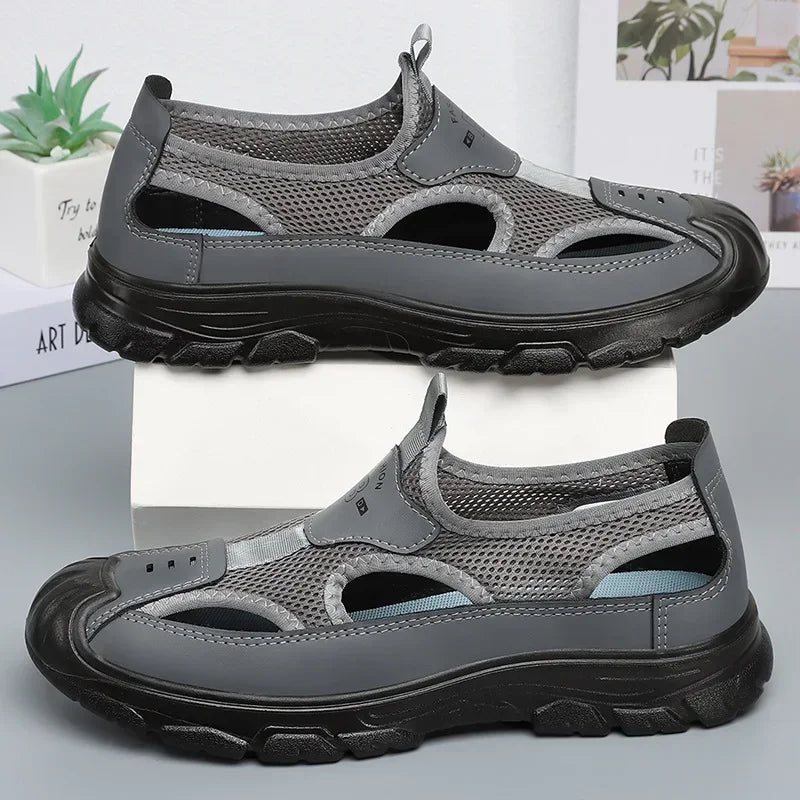 Men's Sandals 2025 New Style Diving Shoes Beach Outdoor Mountaineering Shoes Outdoor Large Sandals 39-46