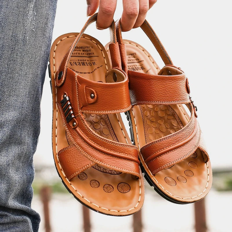 Men's Sandals Fashion Casual Leather Sandals Outdoor Non Slip Trekking Sandalias Summer New Beach Shoes for Man Designer Slipper