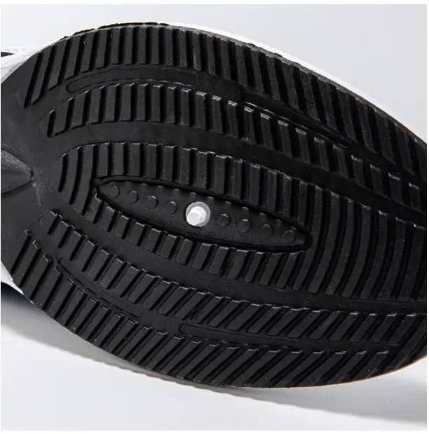 Men's shoes Casual lightweight non-slip fashion sneakers Breathable running shoes Outdoor walking training tennis shoes for men