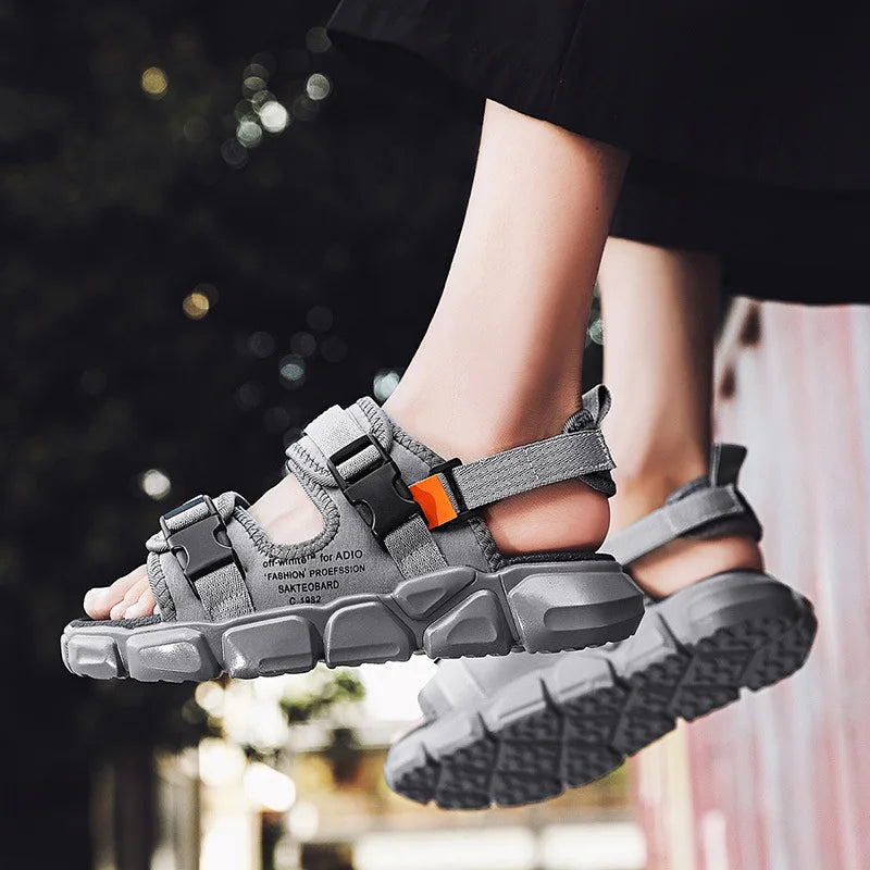 Summer High Quality Beach Sandals for Men Outdoor Breathable Wear-resistant Men Casual Sandals Fashion Holiday Shoes Zapatos De