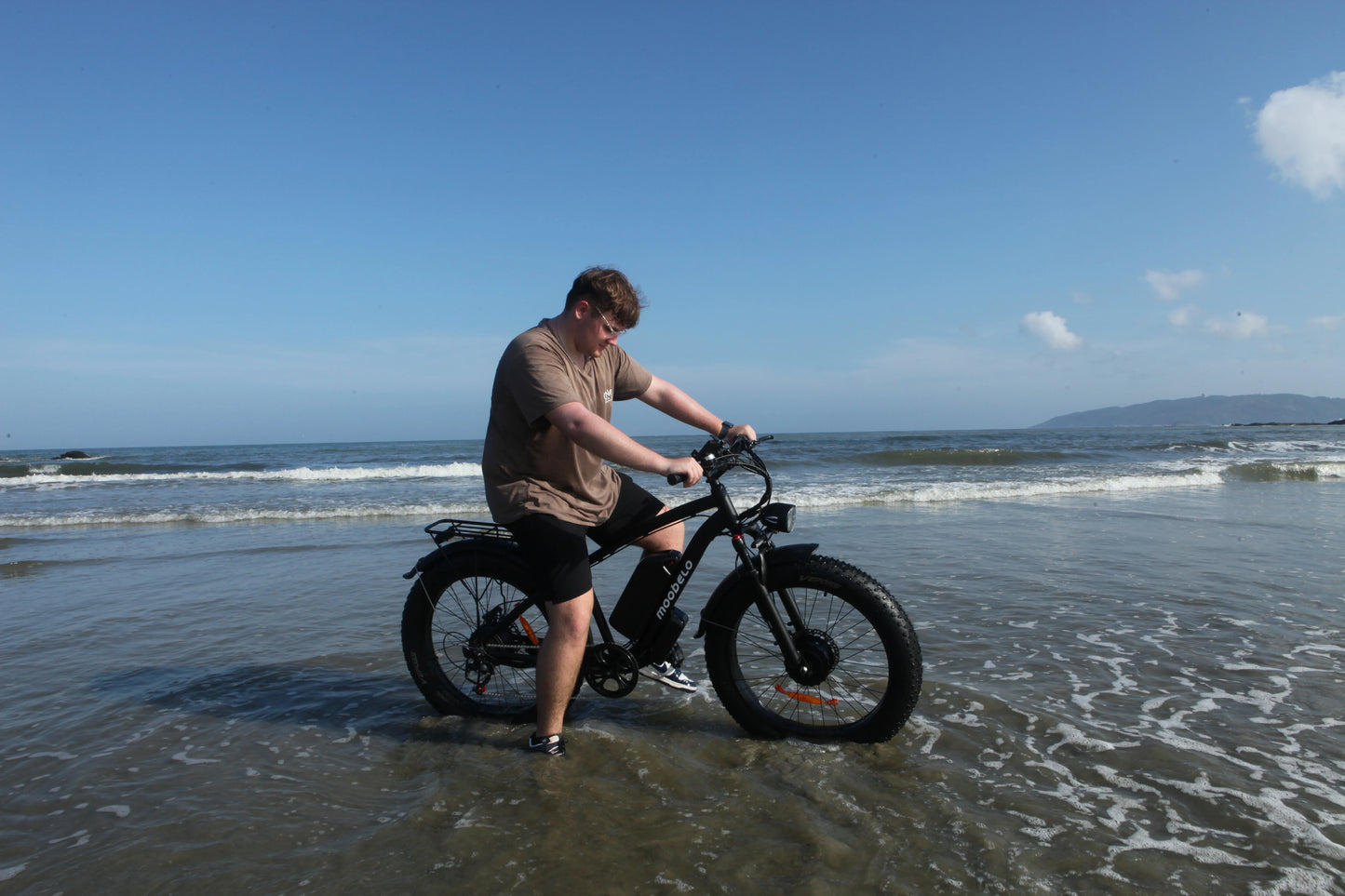 US Delivery Moobelo M1 2000W EBike 48V 22.4AH 35mph 26" Fat Tire Waterproof All-Terrain Adult EBike One-year Warranty
