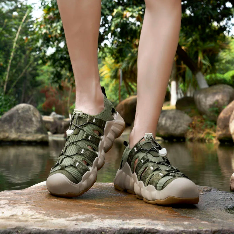 Summer Men Sandals Beach Trekking Hiking Casual Slippers Soft Fishing Outdoor Climbing Mesh Classic Roman Fashion Comfortable