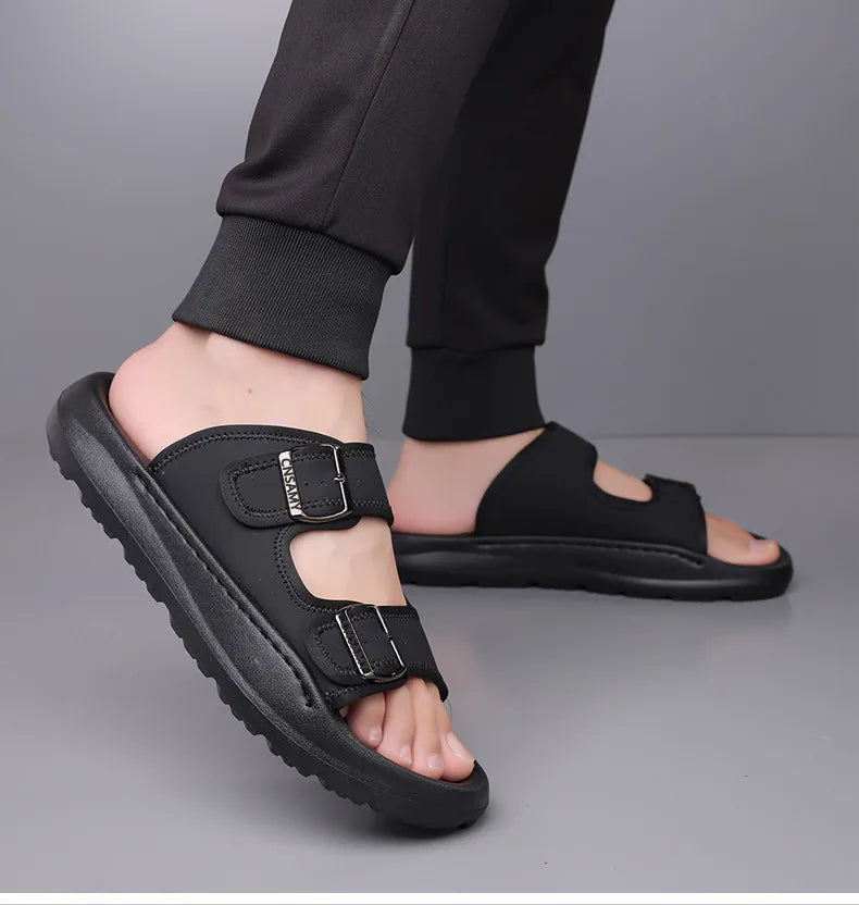 Men's Slippers 2025 Summer Breathable Outdoor Beach Sandals Non Slip Flip Flops New Flat Slippers High Quality Men's Shoes