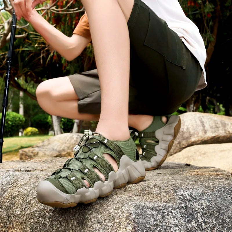 Summer Men Sandals Beach Trekking Hiking Casual Slippers Soft Fishing Outdoor Climbing Mesh Classic Roman Fashion Comfortable