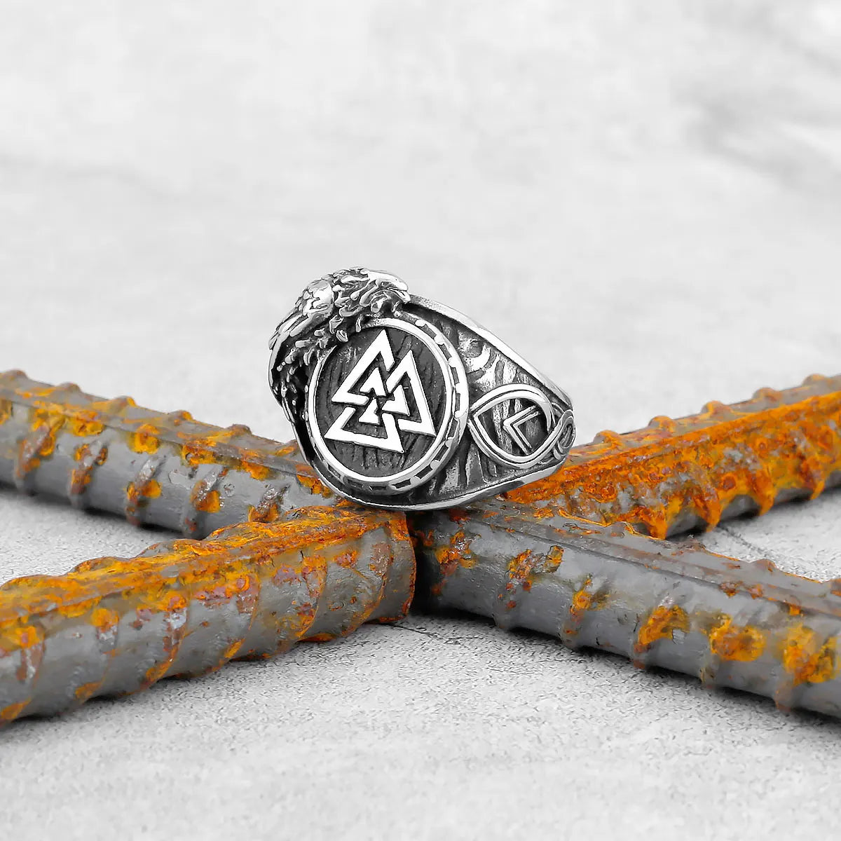 Vintage Stainless Steel Viking Amulet Ring Norse Compass Runes Men and Women Rings Teens Multi Style Jewelry Boyfriend Gift