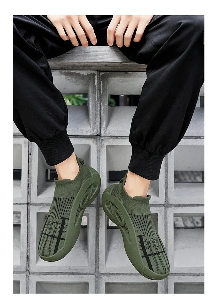 Summer Sneakers for Men Breathable Socks Casual Sports Shoes New Arrival Black Green Men Trainers Platform Designer Sneakers Men