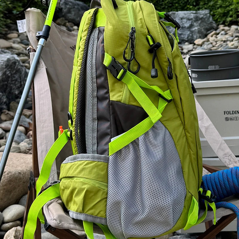 Outdoor Hiking  Rucksack Backpack Mountaineering Bag for Men Women Sports Trekking Backpack Light Travel Camping