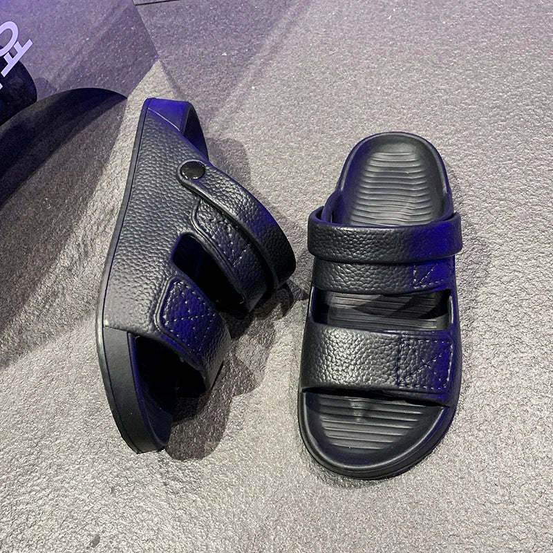 Summer Men Sandals New Non-slip Outdoor Sandals Comfortable Soft Bottom Indoor Slippers