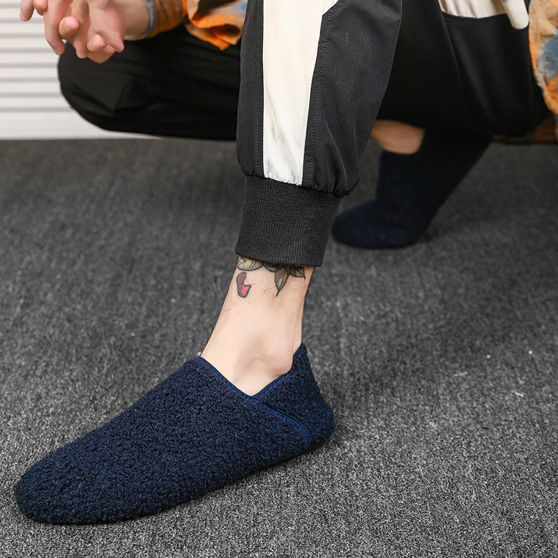 Men Winter Slippers Women Warm Shoes Soft Plush Flats Casual Shoes Male Loafers Lightweight Home Walking Couples Shoes Footwear