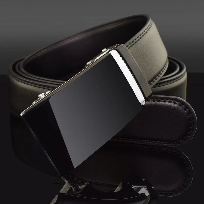 2024 Men Designer Belts High Quality White Luxury Brand Belt Automatic Buckl Cowskin Casual Business Waist Strap Ceinture Homme