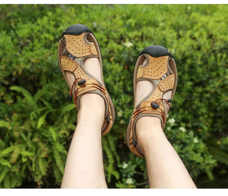 Summer Hiking Sandals for Men Quick Dry Outdoor Trail Walking Closed Toe Water Sandals Casual Lightweight Summer Beach Shoes