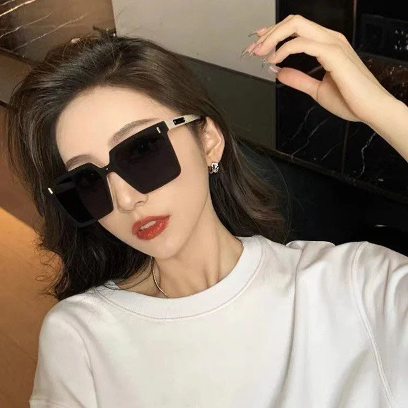 Square sunglasses for men's driving, UV resistant sunglasses for women's high-end sunglasses