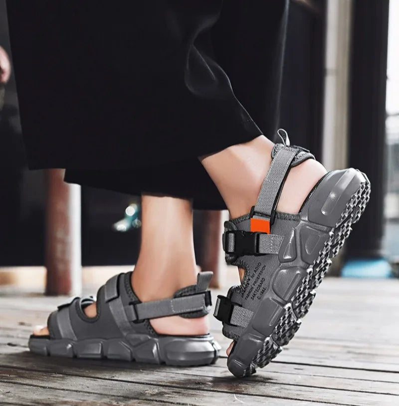 Summer High Quality Beach Sandals for Men Outdoor Breathable Wear-resistant Men Casual Sandals Fashion Holiday Shoes Zapatos De