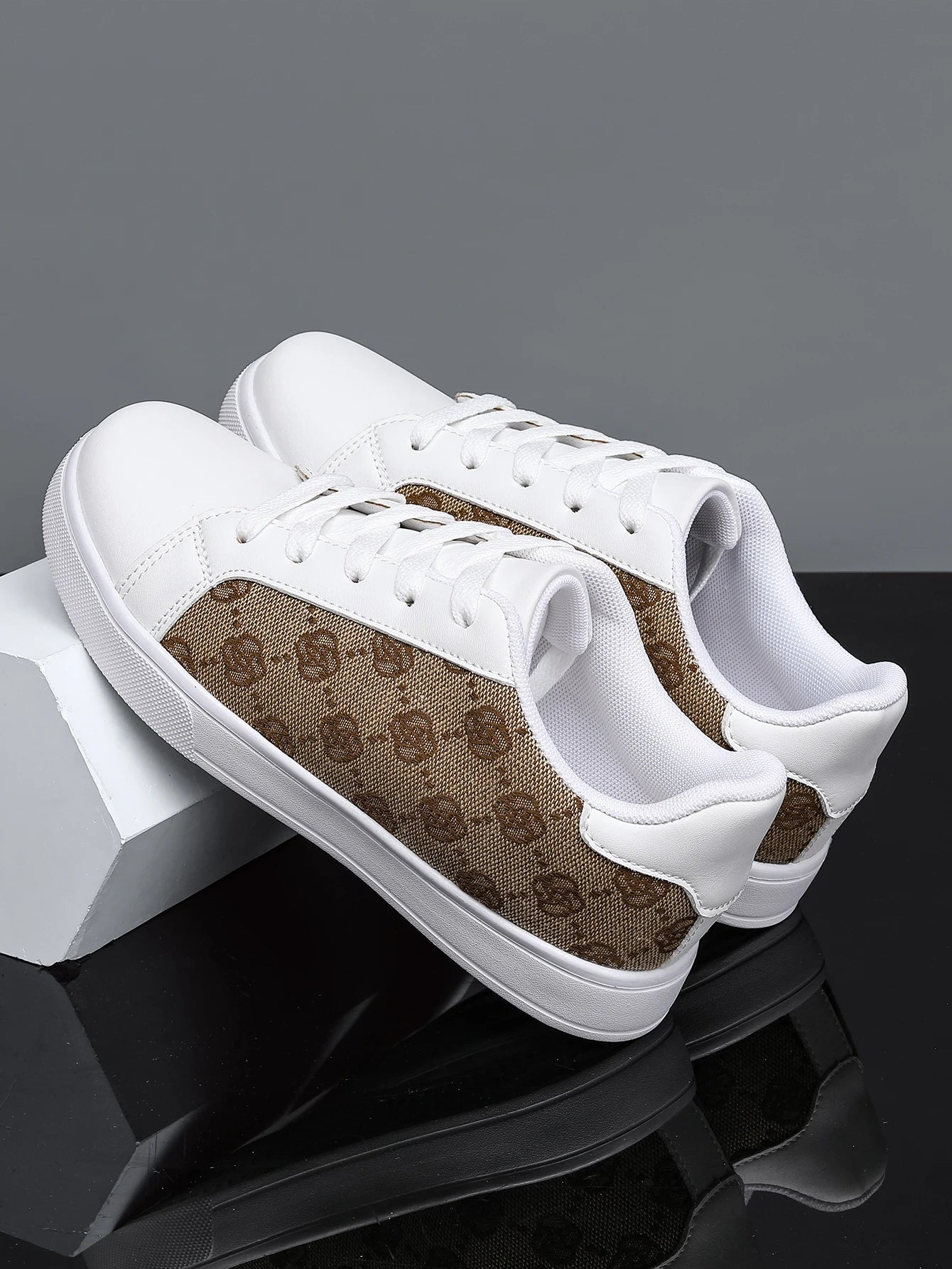 Men's Non-Slip Breathable Versatile Casual Sports Shoes Sneakers for Men