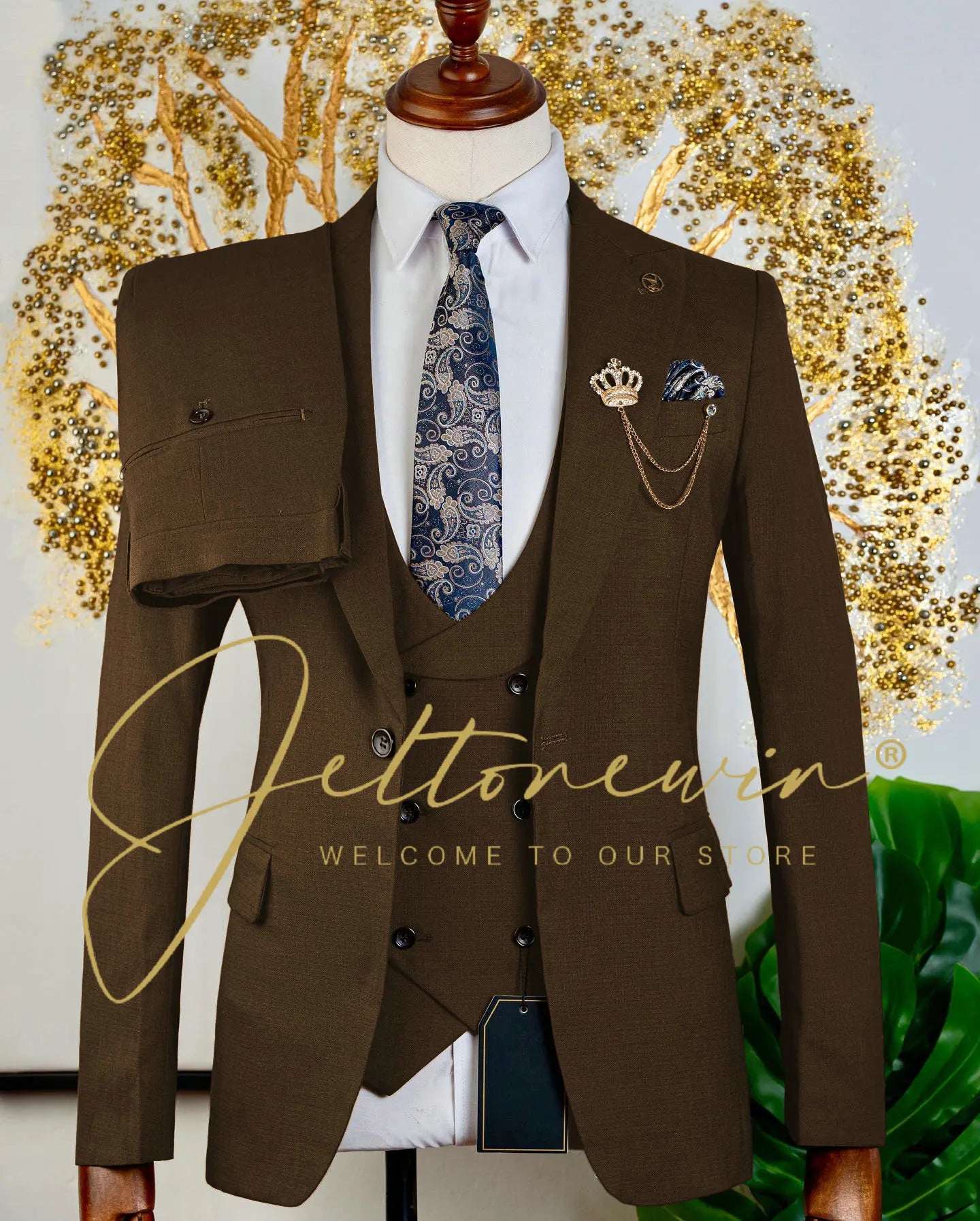 Men's Brown Three Piece Suit with Vest and Trousers Slim Fit Formal Wear for Wedding Groomsmen Party Business Occasion