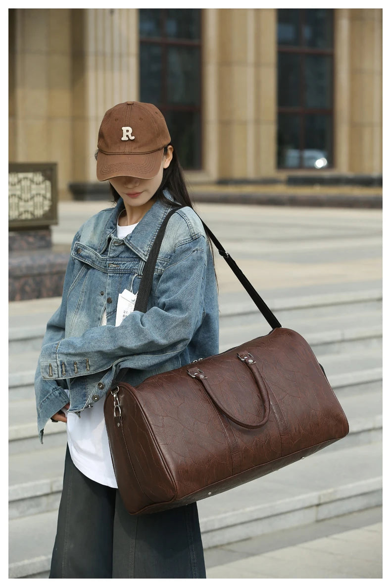 Soft Leather Travel Bag Large Capacity Fashion Weekend Bag Handle Bag Lightweight Sports Gym Bag With Separate Shoe Compartment