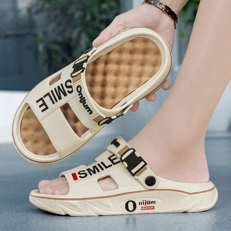 2025 New Men's Massage Slippers Indoor Outdoor Sandals Beach Comfortable Soft Slides Clogs Casual Shoes Men Women Home Slippers