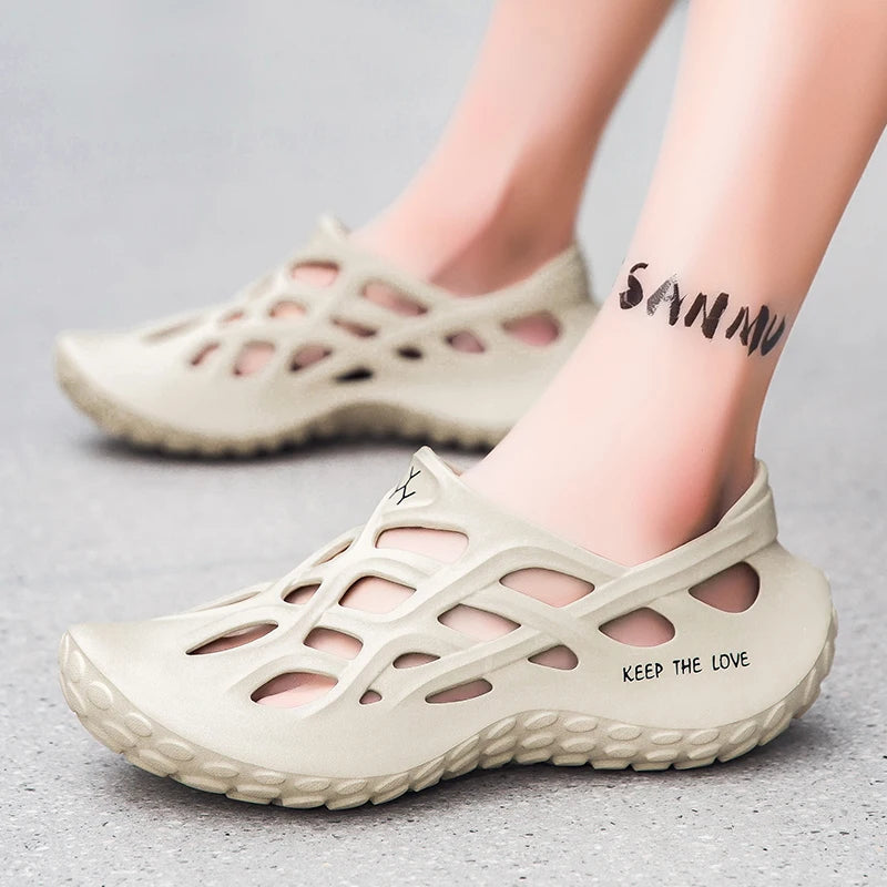 Men Summer Comfortable Breathable Sandals Outdoor Leisure Water Shoes for Hiking and Beach