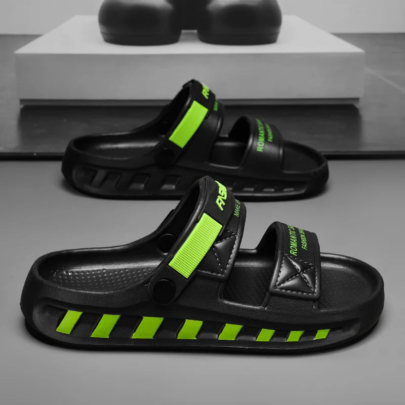 Men's outdoor slippers Men's comfortable beach shoes Fashion men's waterproof light shoes Men's summer simple EVA slippers