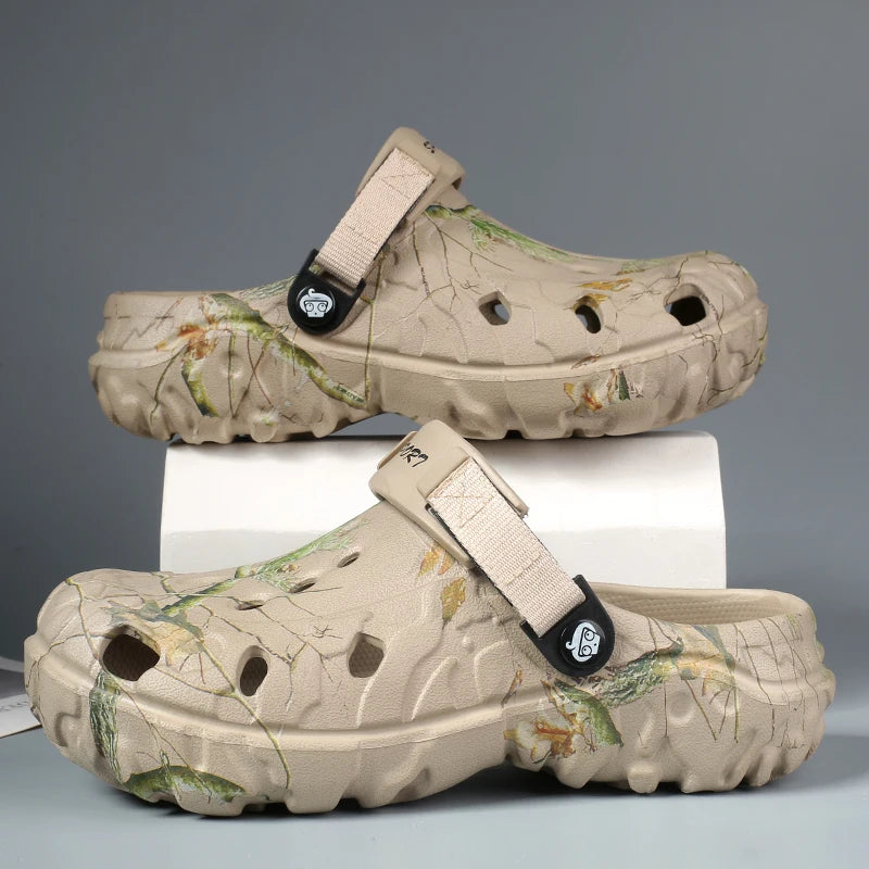 2025 Summer Men's Sandals New Home Garden Shoes Comfortable and Lightweight Men Slippers Non-Slip Soft Bottom Flip Flop Sandals