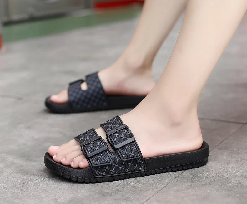Summer Fashion Men Slippers Comfort Mens Sandals Non-slip Indoor Home Bathroom Slides Garden Shoes Outdoor Beach Casual Shoes