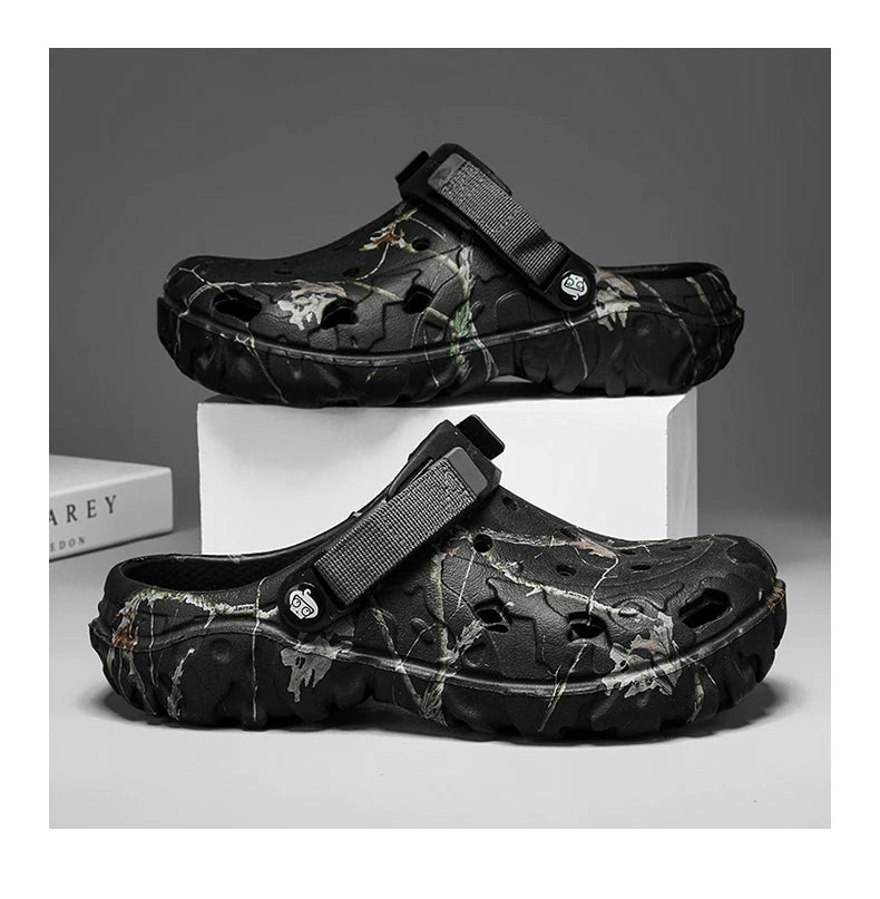 Men Slippers High Quality Classic Outdoor Anti-Slip Garden Shoes Lightweight Fashion Casual Sandals Sandals for Men Platform