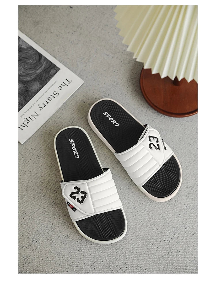 Men's fashion slippers comfortable flat home bathroom slippers soft-soled outdoor beach shoes plus size slippers men 39-47